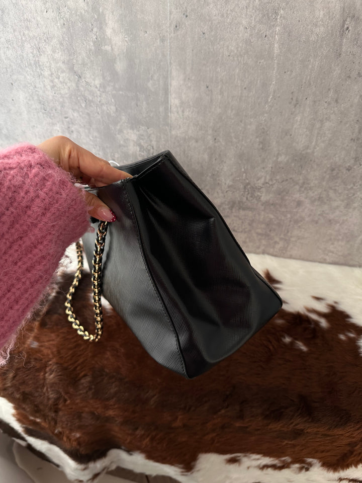 Ferragamo Chain Tote Bag ✨