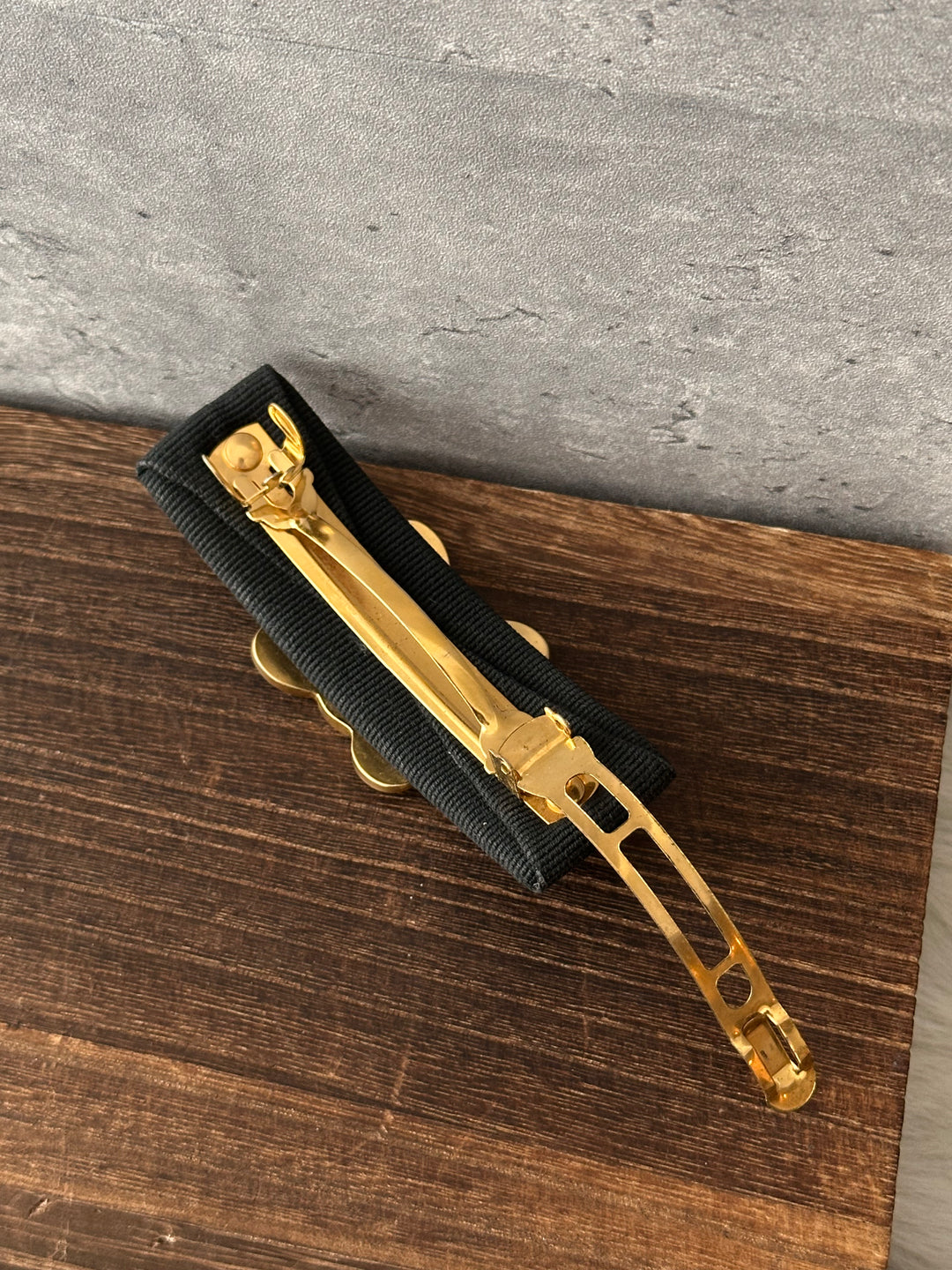 Celine Triomphe Bow Hair Clip 🖤✨｜Gold-Tone Triomphe × Black Grosgrain × Statement Design