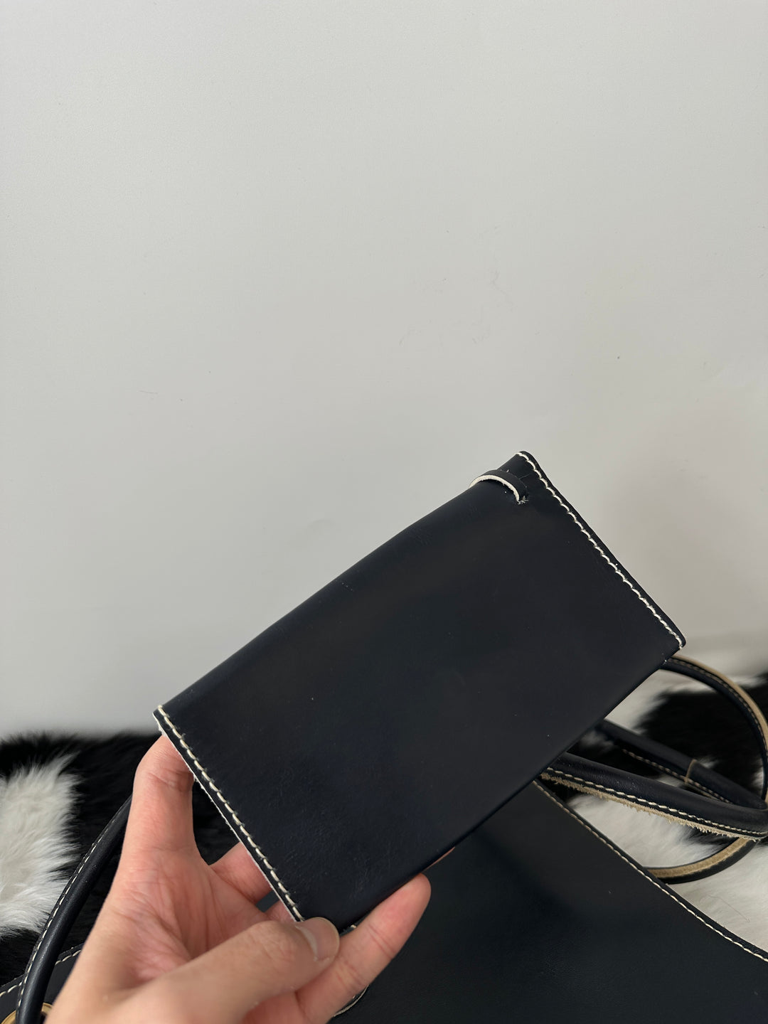 Fendi “Vintage Black Shoulder Bag + Mini Pouch Set” 💙 | Slim, Chic & Perfect for Daily Use