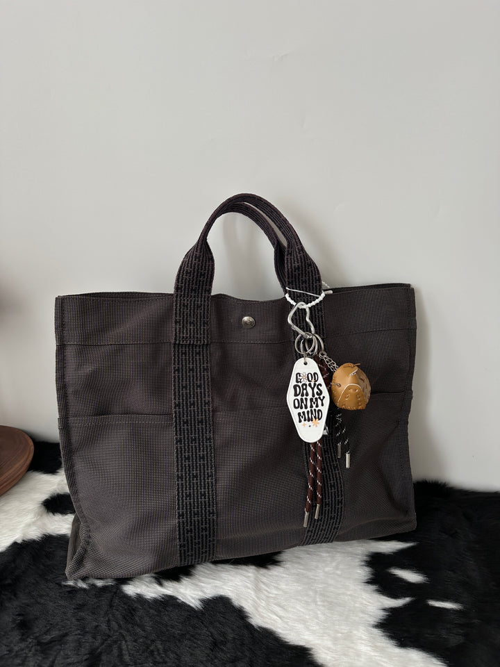 Hermes “Classic Herline Tote” 🩶 | Minimal, Practical & Everyday-Ready