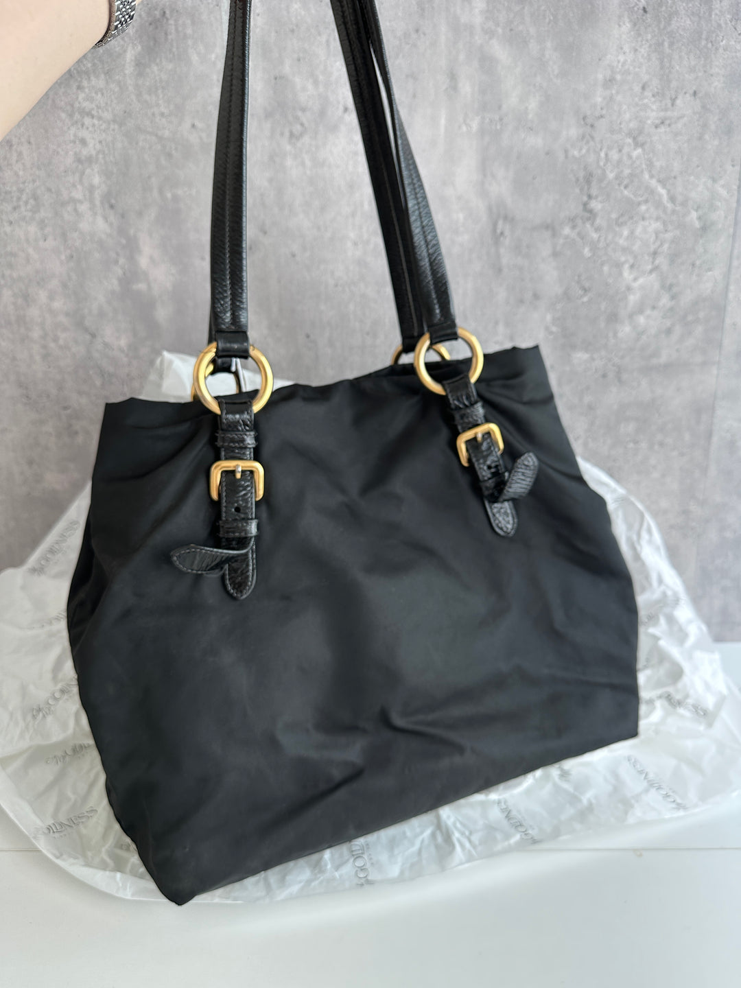 PRADA Black Gemstone Tote – Allover Sparkle × Glazed Leather Handles 🖤