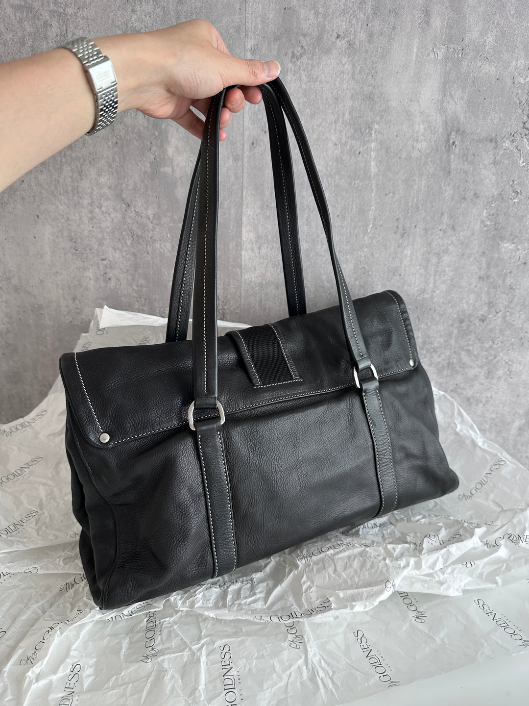 PRADA Black Gemstone Tote – Allover Sparkle × Glazed Leather Handles 🖤 A4-Friendly & Boldly Elegant
