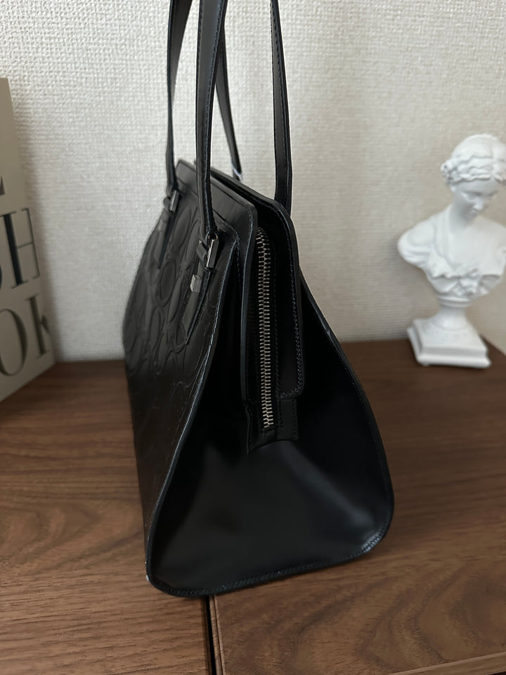 Ferragamo So Black Monogram Box Bag 🖤✨
