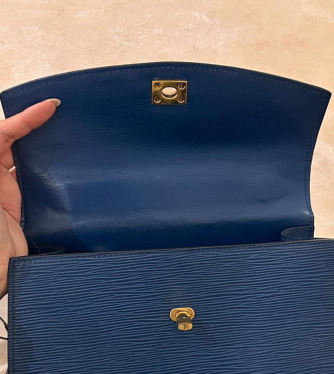 LOUIS VUITTON Blue Epi Kelly｜Rare Structured Top Handle Bag in Iconic Epi Leather 💙 Elegant & Timeless