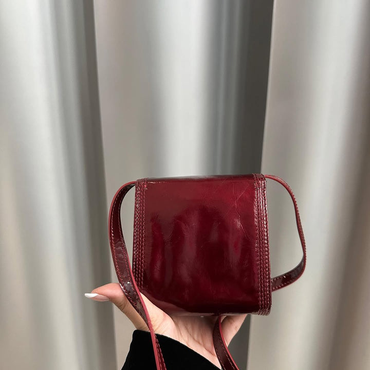 LOEWE Sugar Glazed Leather Mini Crossbody｜Rare Cherry Red 🍒 × Playful Everyday Charm