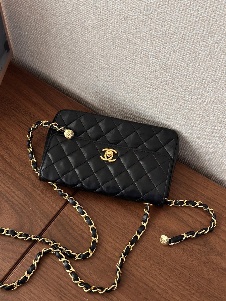 Chanel Quilted “Bean Bag” All-Leather Edition 🖤✨ Rare Find