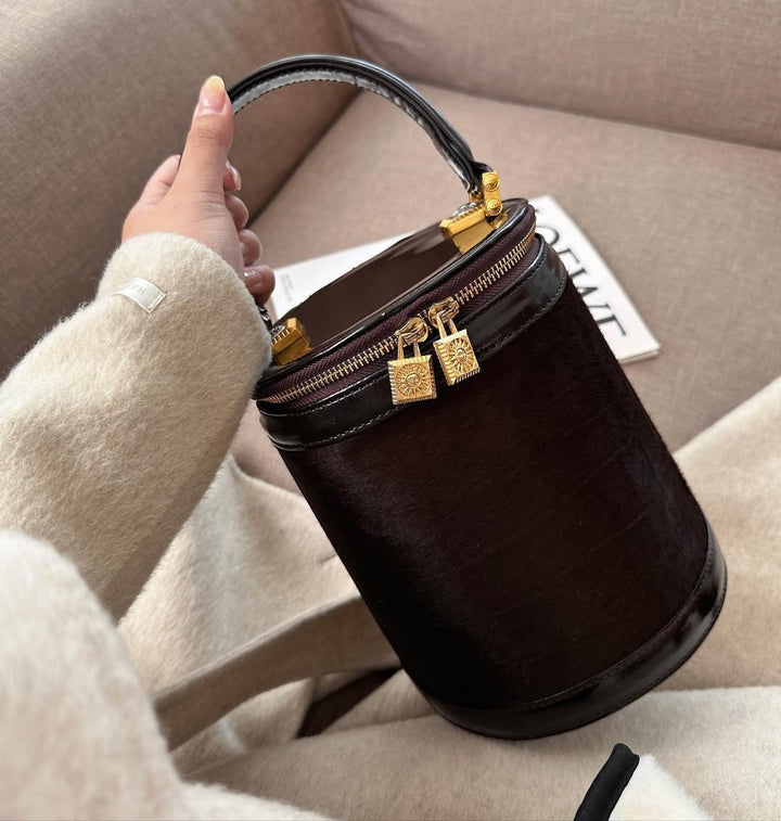 VERSACE Coffee Brown Calf Hair Bucket Bag｜Gold & Silver Hardware × Rare Vintage Charm 🍂🐻 Spacious & Elegant