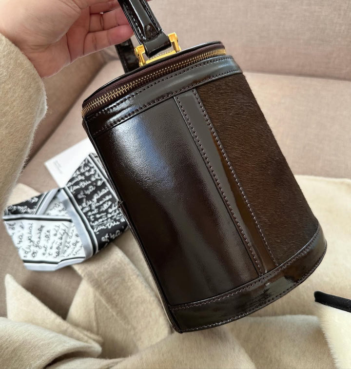 VERSACE Coffee Brown Calf Hair Bucket Bag｜Gold & Silver Hardware × Rare Vintage Charm 🍂🐻 Spacious & Elegant