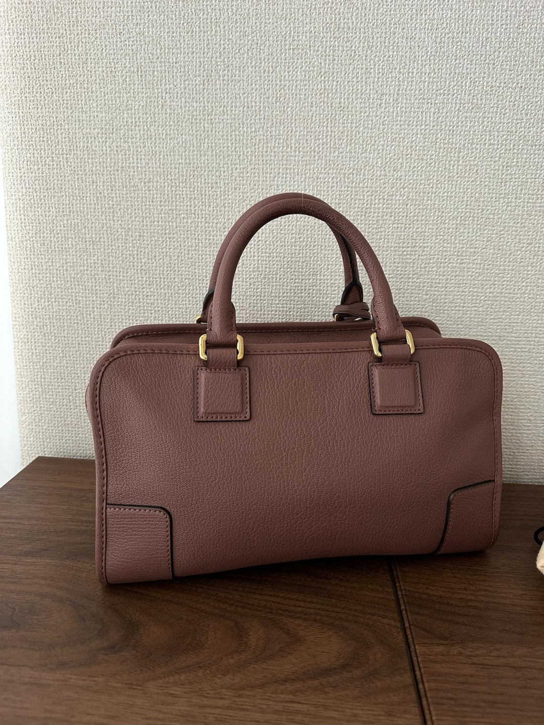 Loewe Amazona 💕 | Timeless Craftsmanship, Effortless Warmth