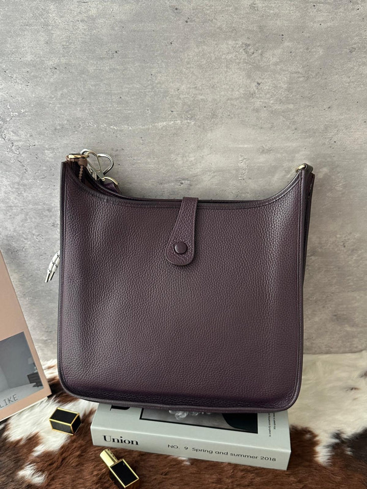 Hermès Evelyne I Taurillon Clemence Shoulder Bag 🤎｜Perforated H Logo・Taurillon Clemence Leather・Effortless Everyday