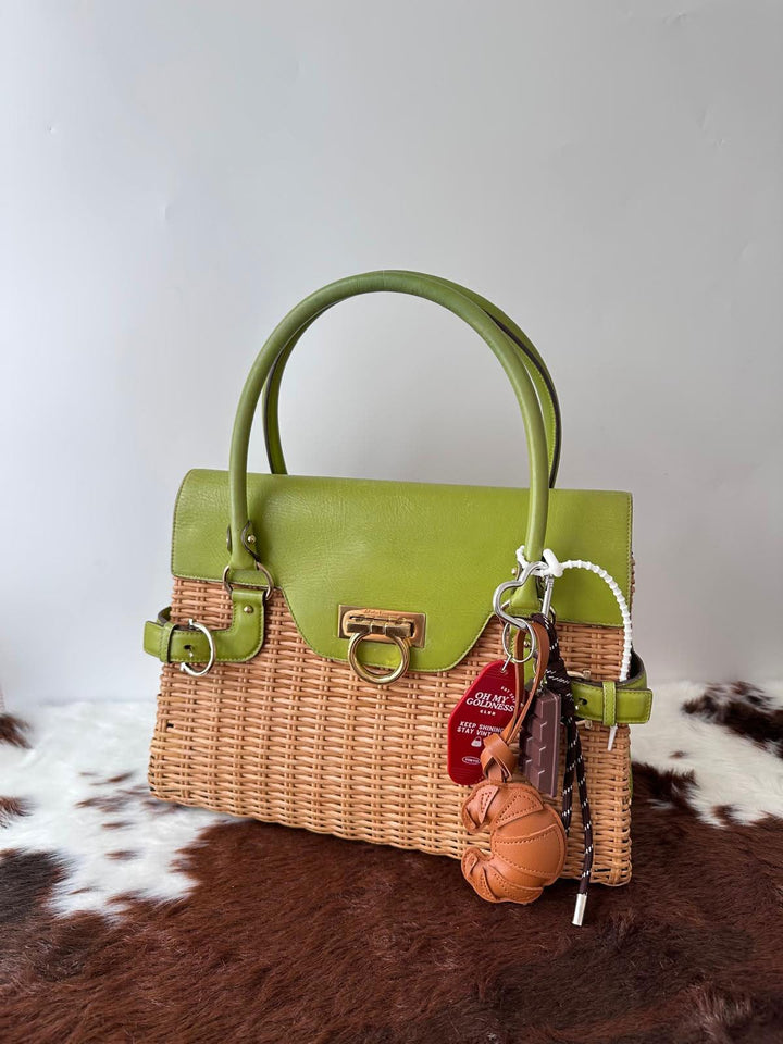 Ferragamo Wicker Gancini Top Handle Bag 💚🤎｜Rare Wicker Design × Fresh Green Leather × Iconic Gancini Lock
