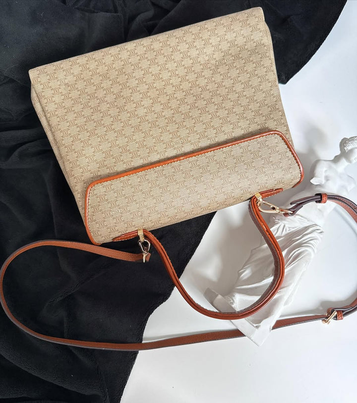 CELINE Beige Monogram Turnlock “Yuanbao” Bag｜Classic Shape × Effortless Versatility 🥨✨