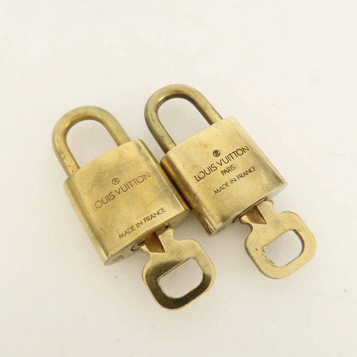 Louis Vuitton Set of 10 Lock & Key Cadena Key Lock Metal Gold Used