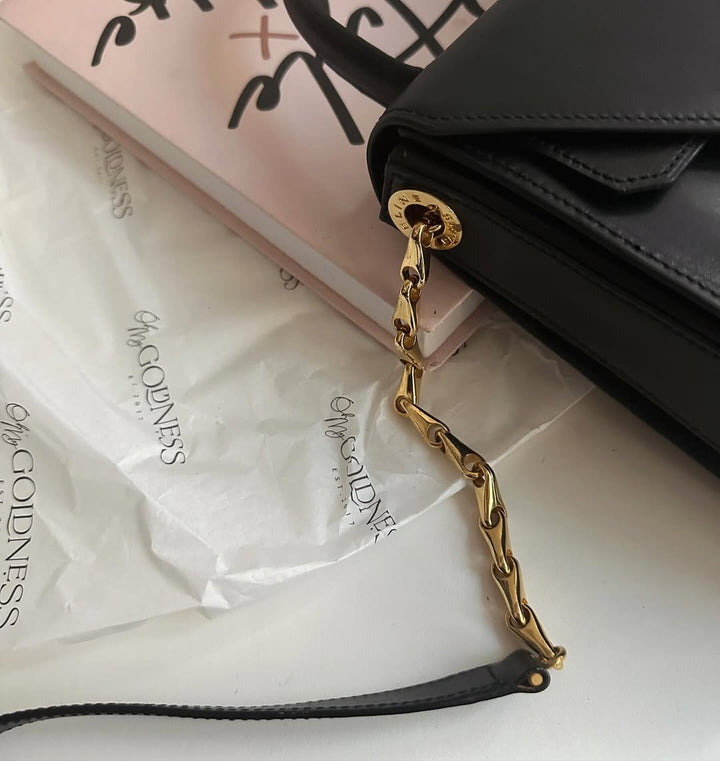 CELINE Black Fishbone Chain Mini Kelly Bag｜Rare Vintage Sophistication ✨🖤