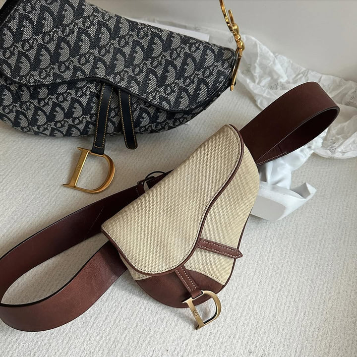 DIOR Mini Saddle Bag（Canvas × Brown Leather Trim）｜Vintage Charm × Versatile Edge 🐴🤎