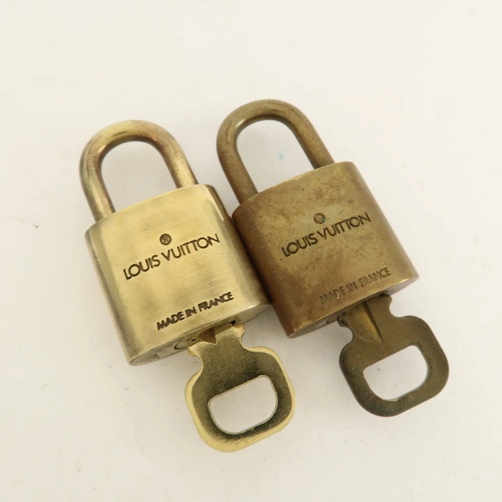 Louis Vuitton Set of 10 Lock & Key Cadena Key Lock Metal Gold Used