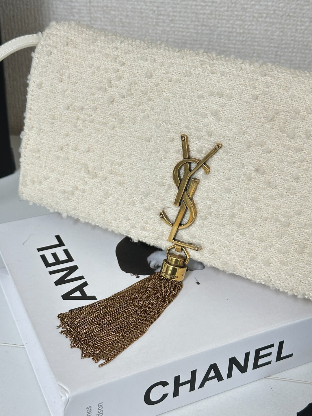 Yves Saint Laurent Tweed Tassel Shoulder Bag ✨