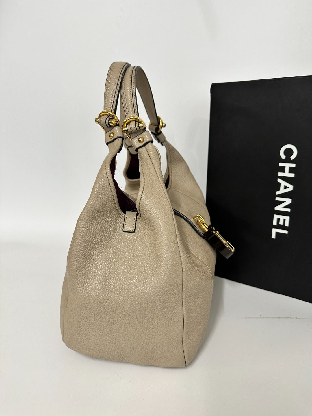 Loewe Pebbled Leather Hobo Bag 🤍🖤