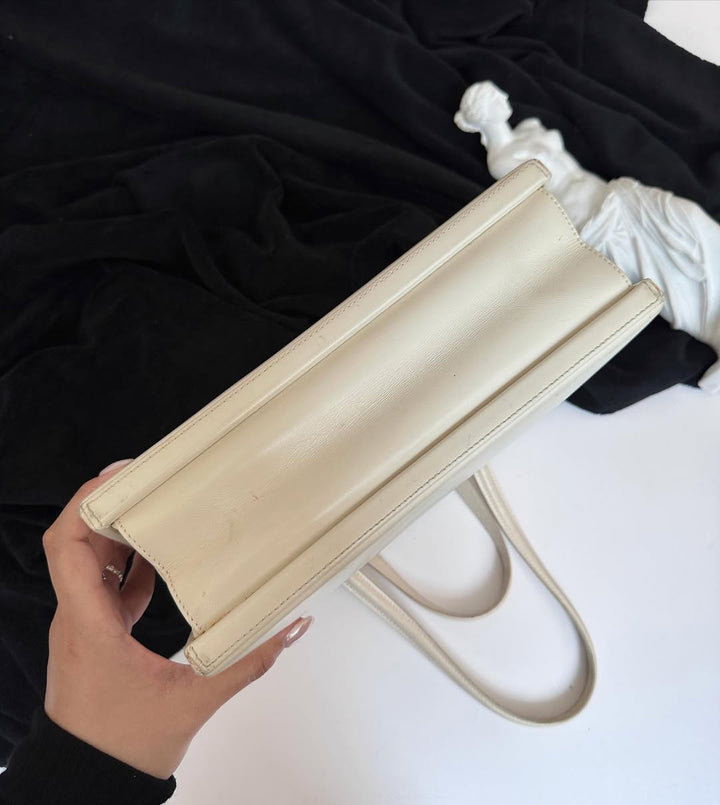 LOEWE Museum Tote in Ivory｜Rare Ivory Color × Minimalist Everyday Elegance 🐼