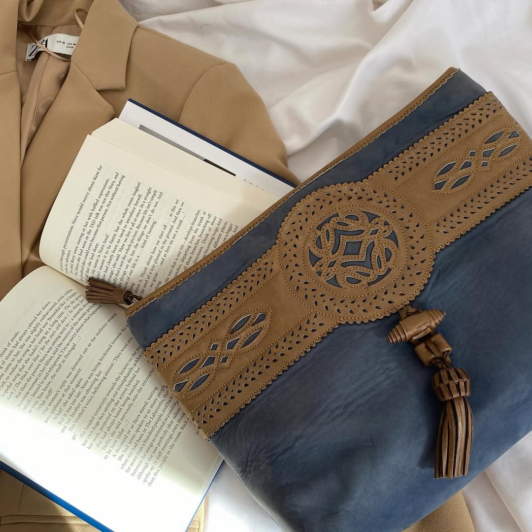 LOEWE Blue & Tan Hunting Series Clutch｜Rare Vintage with Cutout Logo & Tassel Accent 🌾✨ Bohemian-Chic Collectible