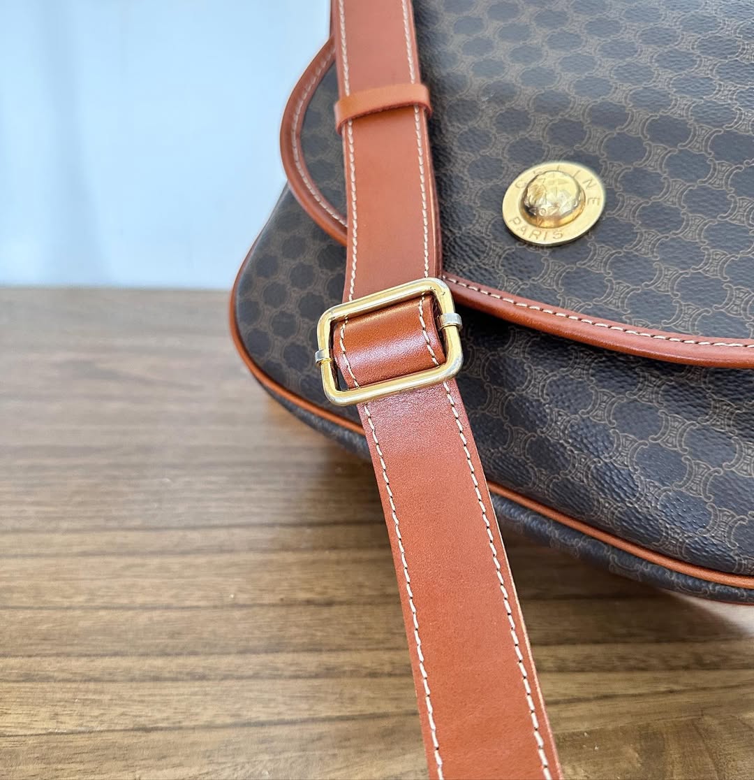 CELINE Monogram “Planet” Crossbody/Shoulder Bag｜Rare Monogram × Spacious Everyday Luxury ✨