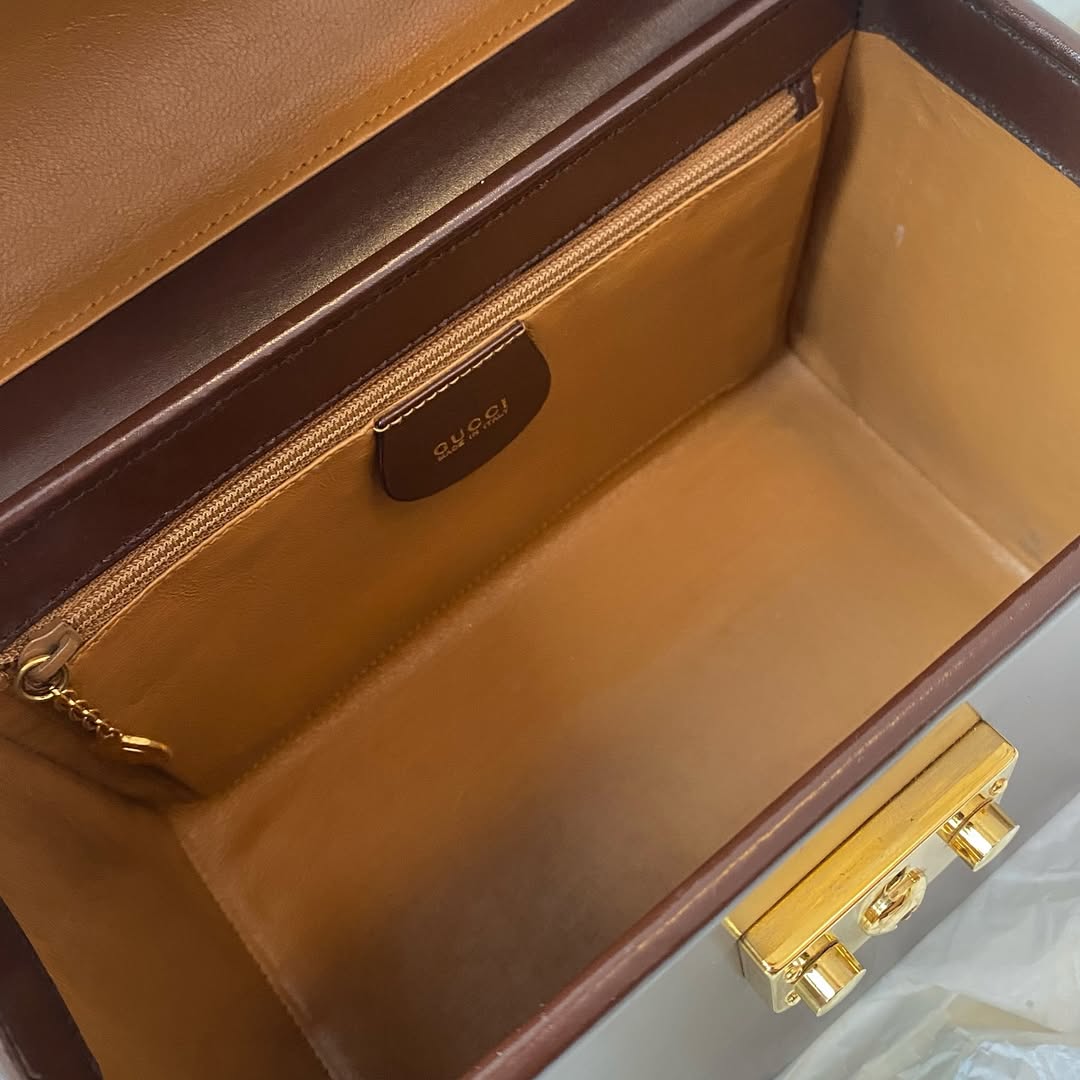 GUCCI Chocolate Padlock Treasure Box｜Chic Box Silhouette × Elegant Versatility 🍫