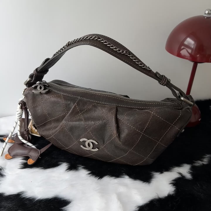 CHANEL Small Hobo Bag ⛓️‍💥｜Quilted Caviar Leather × Chain Detail Strap × Rare Vintage Style