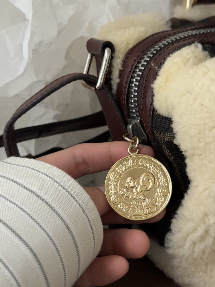 Fendi Shearling FF Monogram Handbag 🍂 | Cozy Vintage Charm in 3 Ways✨