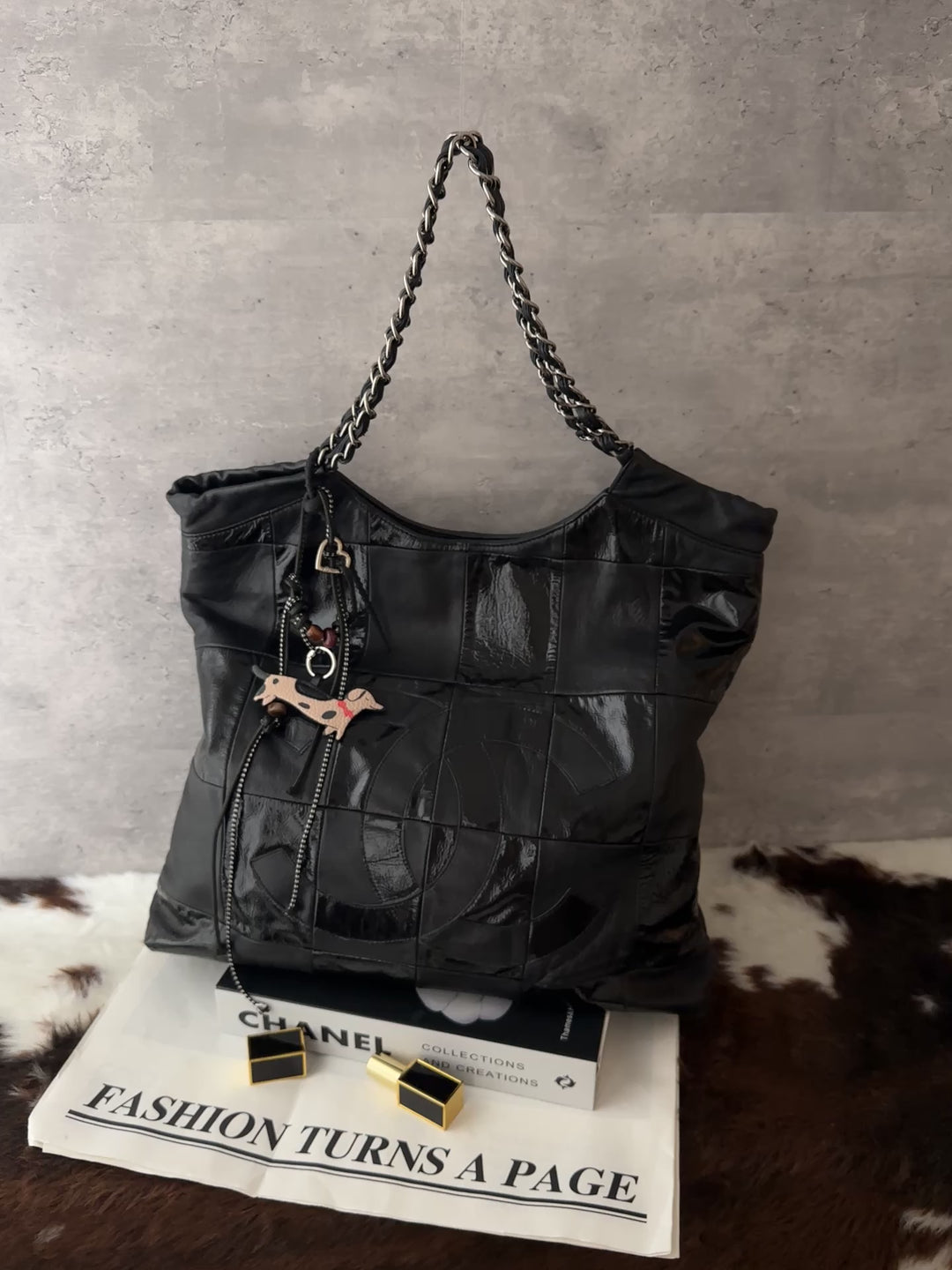 CHANEL Patchwork Leather Tote Bag 🖤✨｜Mixed Leather Textures × Oversized CC Logo × Spacious Capacity