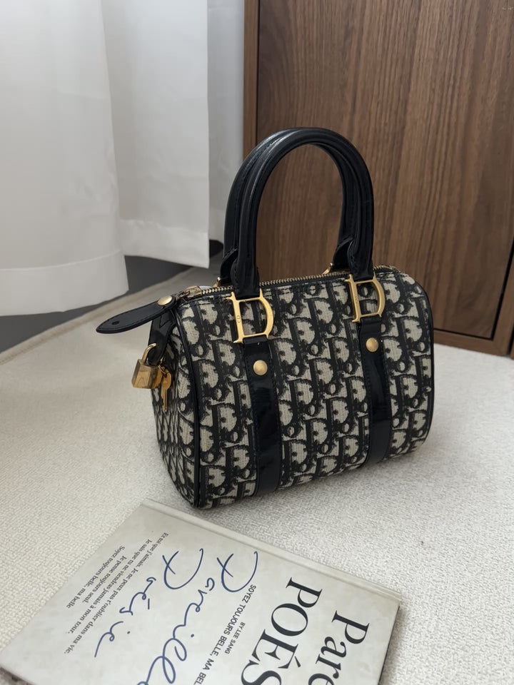 DIOR Mini Boston Bag – Oblique Monogram with Lock 🖤✨