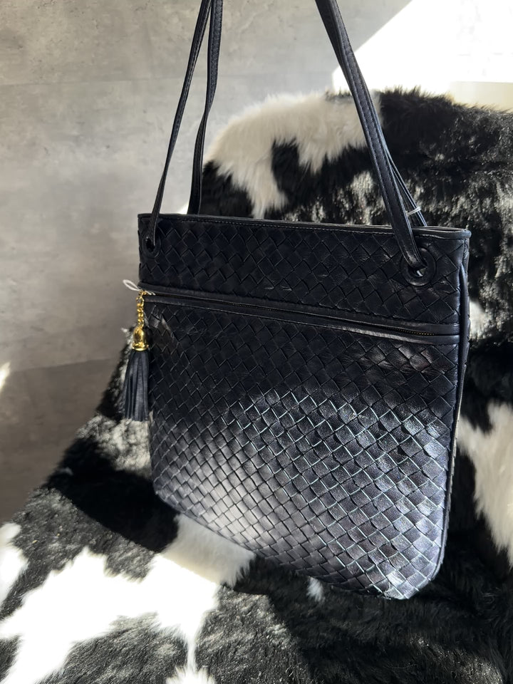 Bottega Veneta Intrecciato Tote Bag 🖤｜Woven Leather × Everyday Capacity × Timeless Vintage✨