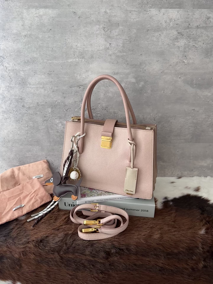 Miu Miu Madras 🌸💕｜Blush Pink × Gold Hardware × 2-Way Bag