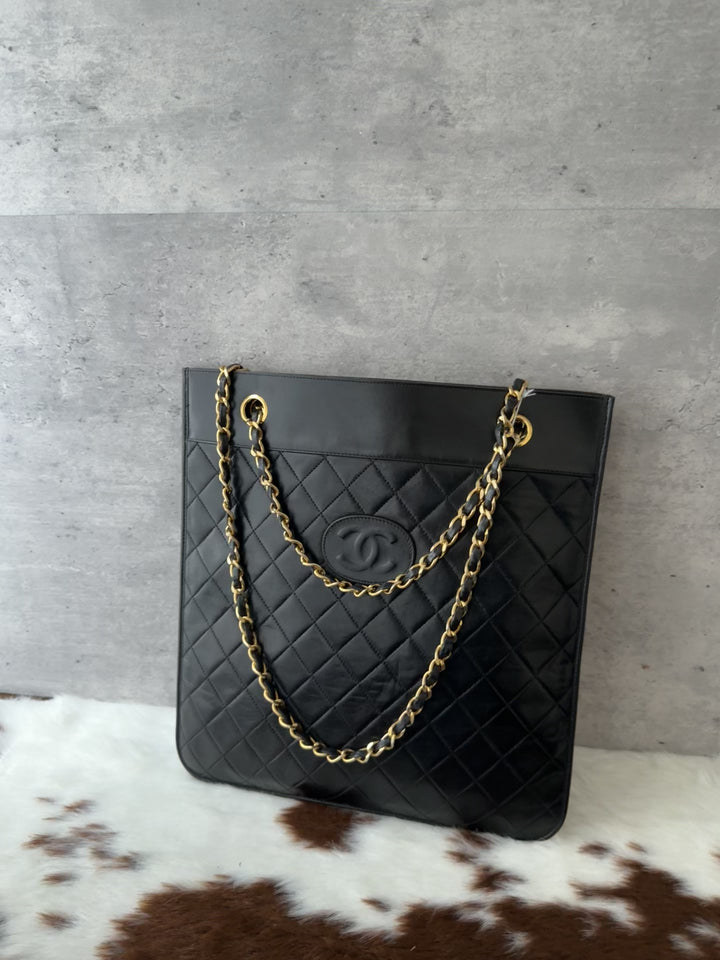 CHANEL Vintage Slim Chain Tote Bag 🖤｜All-Leather Design × iPad-Friendly × Great Daily Value