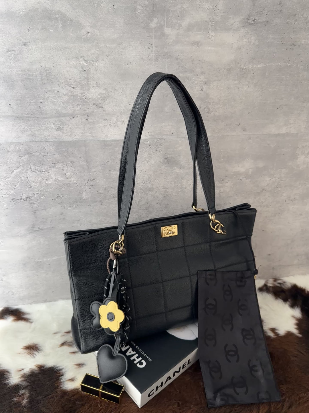CHANEL Caviar Leather Chocolate Bar Tote Bag 🖤｜Sticker Included × Baby Pouch × Laptop-Friendly