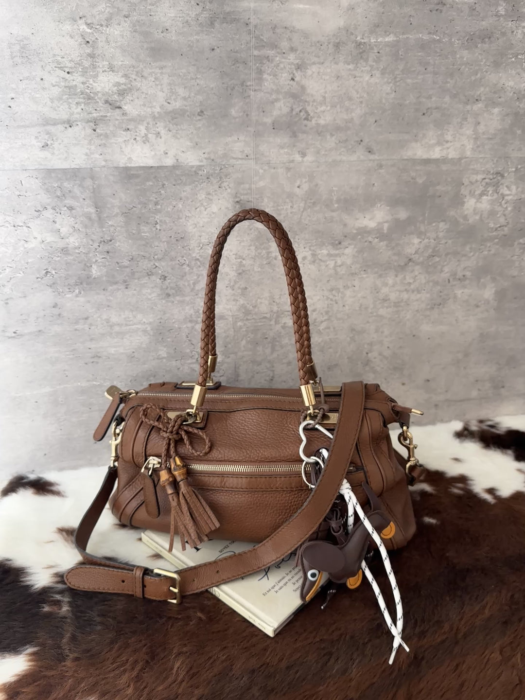 GUCCI Soft Leather Bamboo Baguette Bag 🥖｜Milk Tea Brown × Original Strap × Underarm Styling