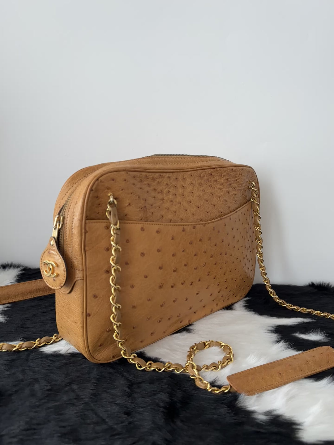 Chanel Ostrich Leather Shoulder Bag 🤎✨｜Luxurious Texture, Rare Material, Timeless Elegance