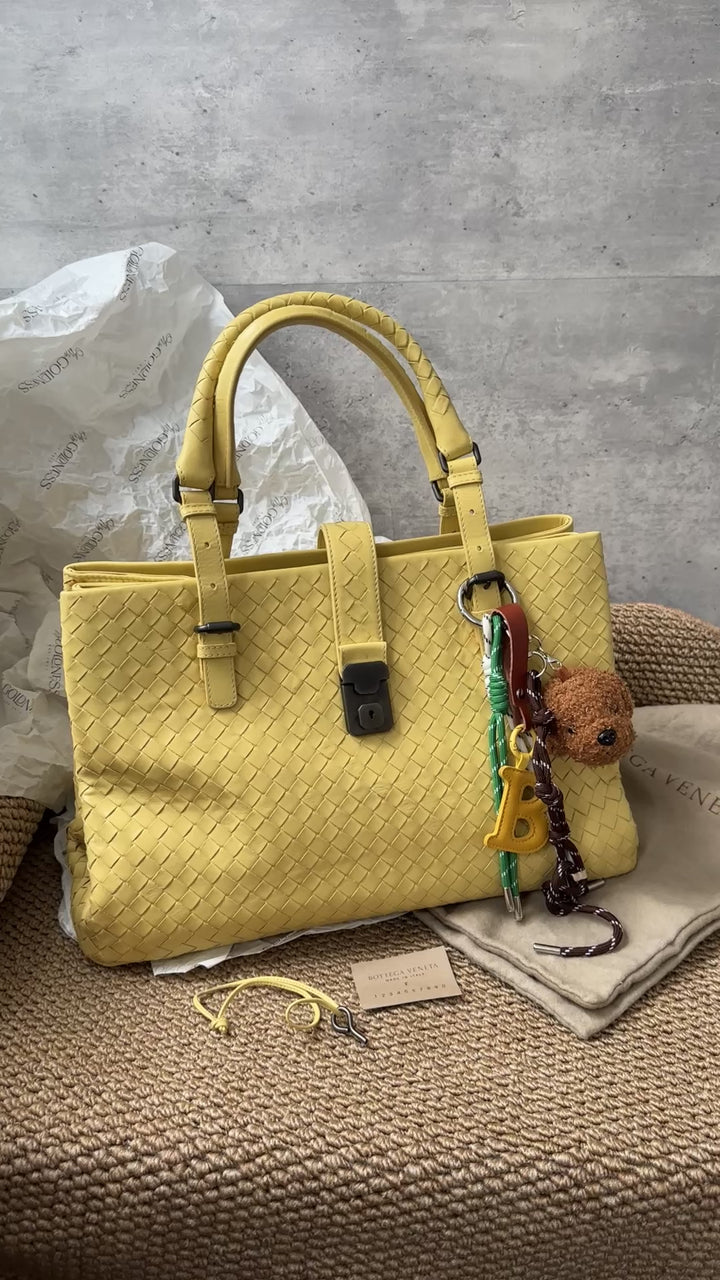 BOTTEGA VENETA Yellow Intrecciato Leather Tote ✨｜Rare Color, Elegant & Spacious