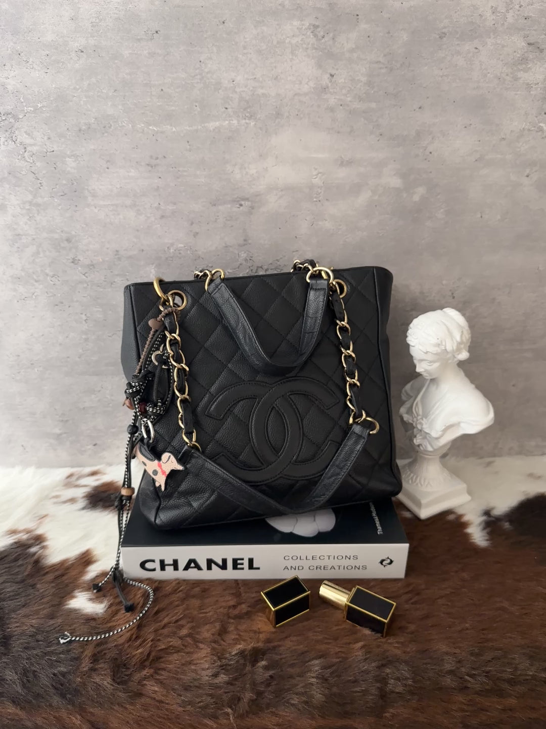 Chanel Vintage Caviar Big CC Chain Tote 🖤｜Quilted Leather・Statement CC Logo
