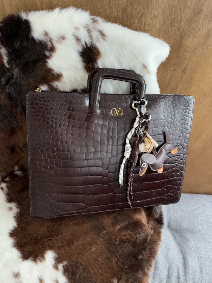 Valentino Croc-Embossed Briefcase Bag 🤎｜Rich Chocolate Tone・Spacious Work Bag・Vintage Luxury