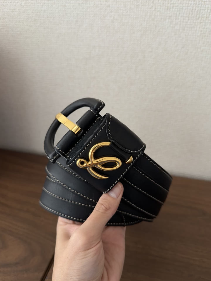 Loewe Vintage Pocket Belt 🖤✨ Rare Collectible