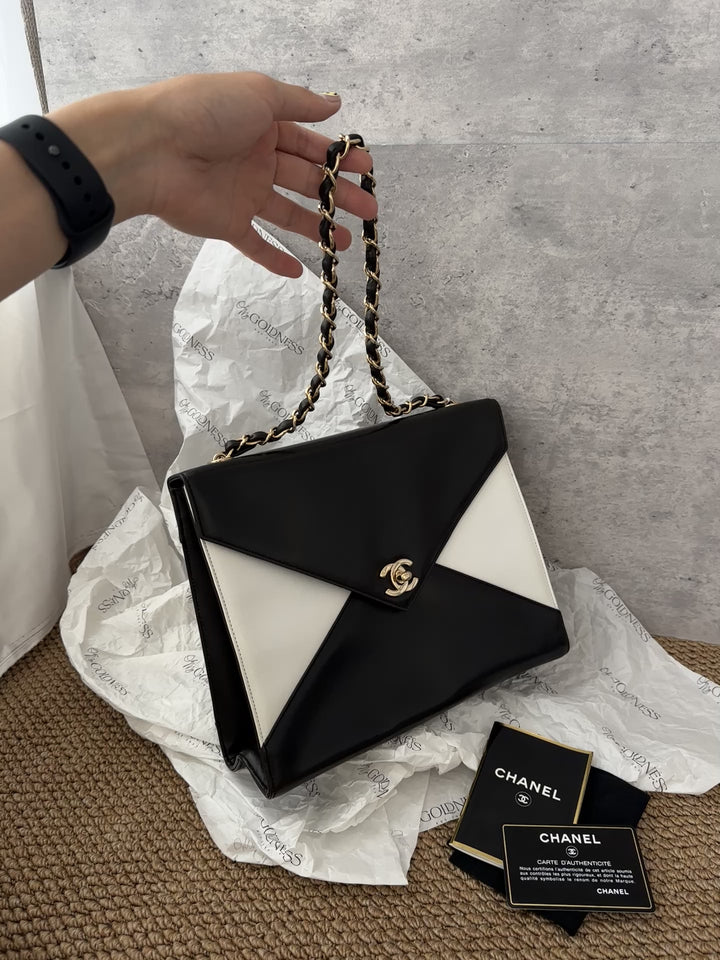 Chanel Panda Envelope Bag 🐼｜Rare Black & White Vintage Style