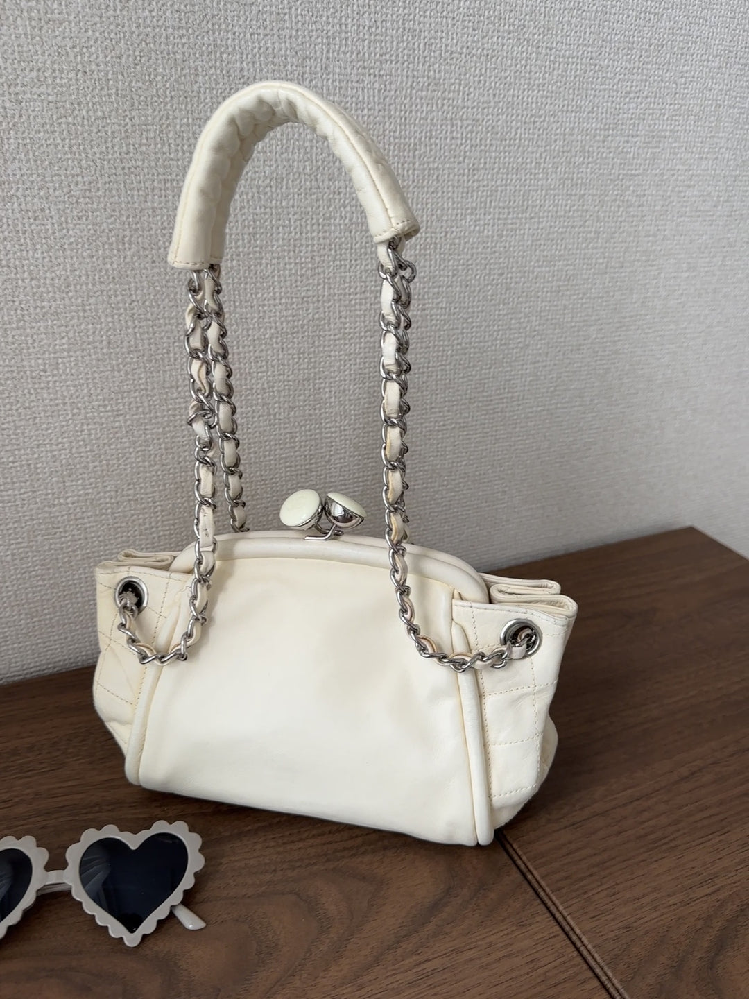 Chanel Kiss Lock Mini “Yuanbao” Bag 🤍 | Rare Vintage Sweetness