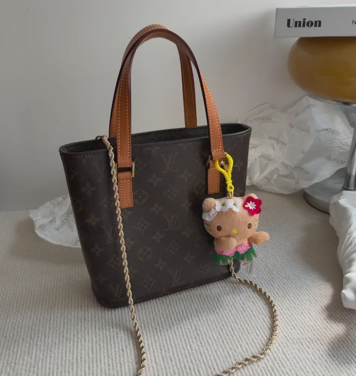 Louis Vuitton Vivian Monogram Tote｜Classic Shape × Convertible Crossbody Option ✨🌺 Timeless & Versatile
