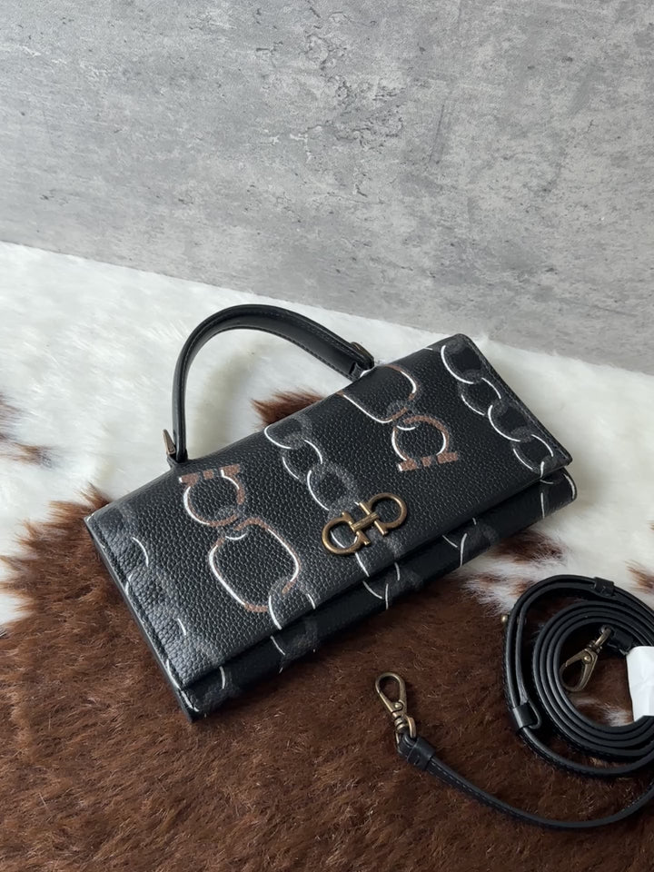 Ferragamo Mini Links Print Baguette WOC 🥖🖤｜Original Strap × Top Handle × Fits Phone &amp; Wallet✨