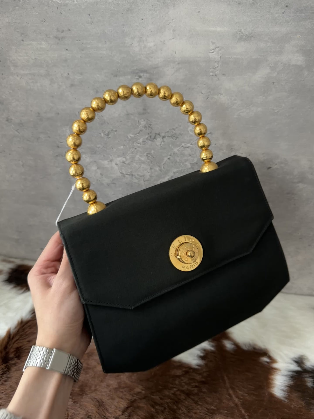 CELINE ✨ Satin Beaded-Handle Kelly Bag｜Opulent Gold Details × Iconic Red Interior × Rare Vintage Find