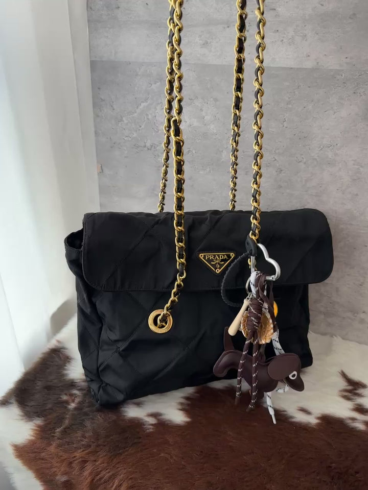PRADA Quilted Parachute Flap Chain Shoulder Bag 🖤｜Black &amp; Gold Hardware × Lightweight Design × Near-Pristine Condition