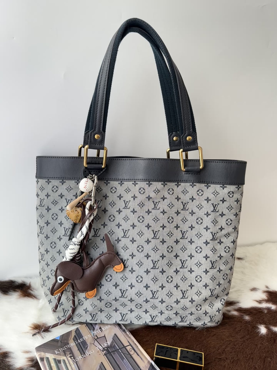 Louis Vuitton Monogram Denim Tote Bag 🩶🤍｜Grey Denim Monogram × Laptop Friendly × Excellent Condition