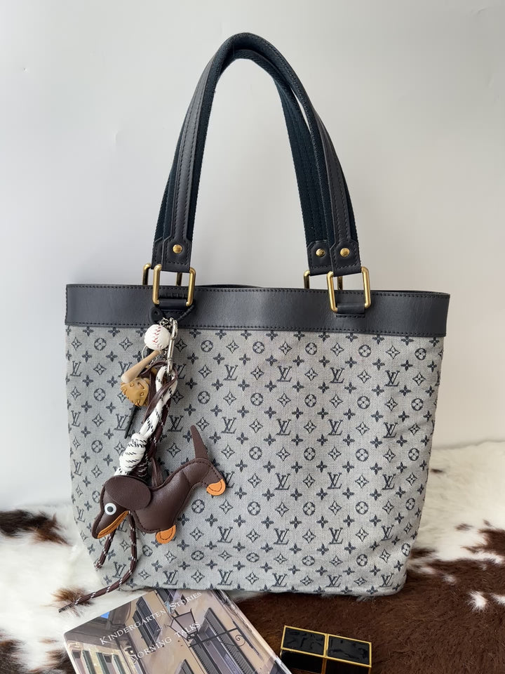 Louis Vuitton Monogram Denim Tote Bag 🩶🤍｜Grey Denim Monogram × Laptop Friendly × Excellent Condition