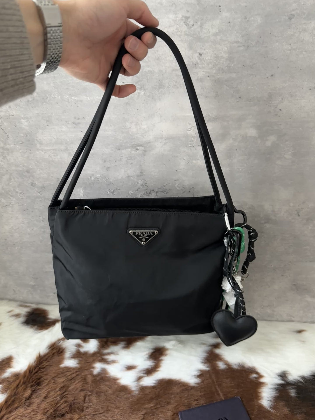 "PRADA 🖤 Black Nylon Tote Bag｜Lightweight Classic × Everyday Essential × Sleek Minimal Design "