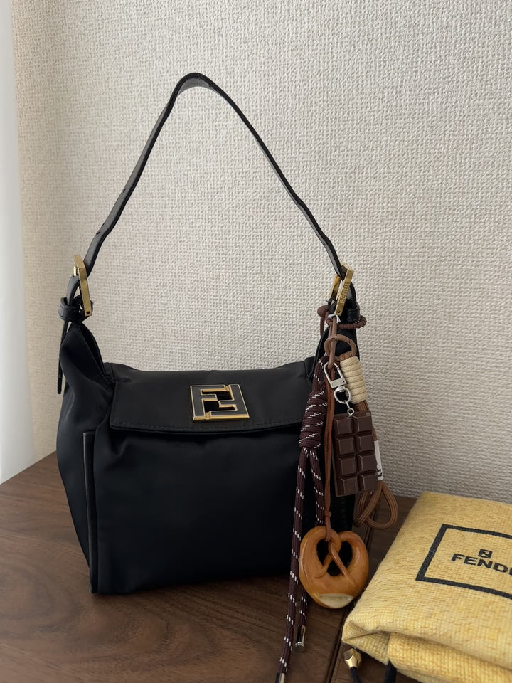 Fendi Enamel Gold Buckle Hobo 🖤✨ Rare & Chic